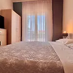 Apartment House Roca Vodice