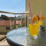 House Roca Apartment *