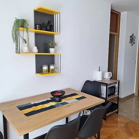 House Roca Apartment *