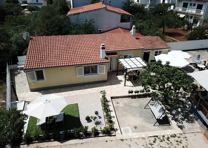 House Roca アパート ヴォディツェ