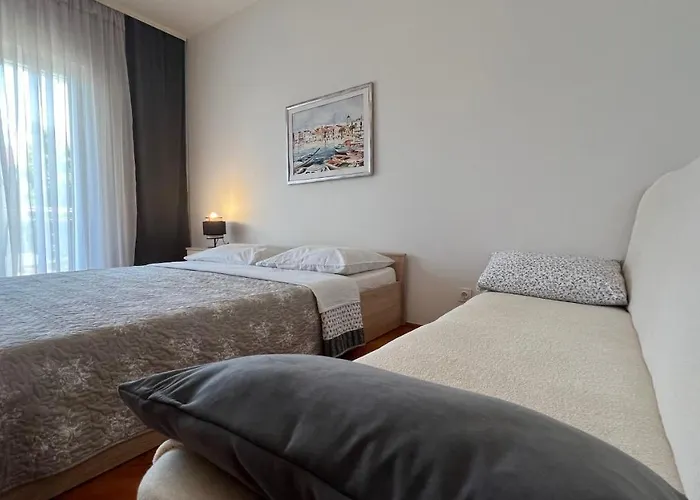 House Roca * ヴォディツェ