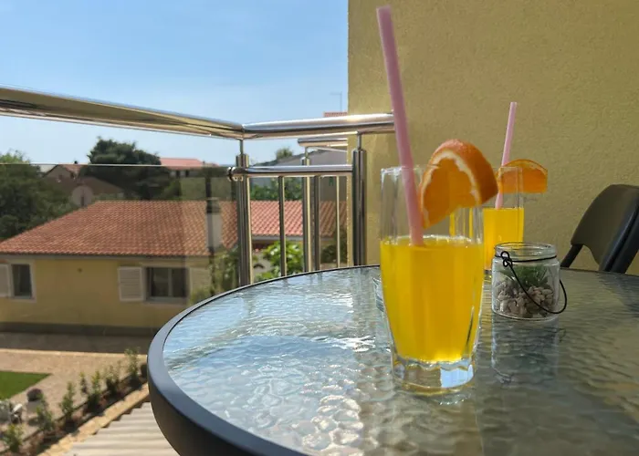 House Roca アパート *